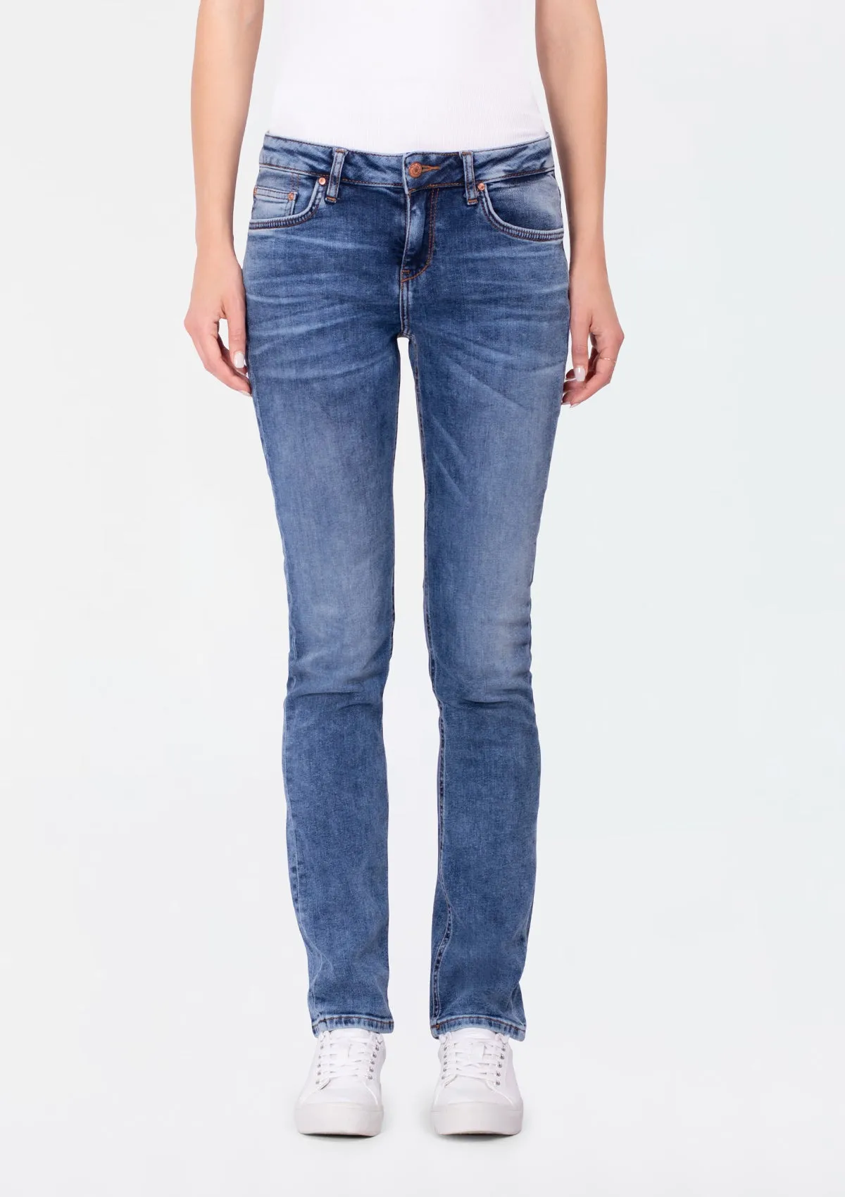 Aspen Y Sior Undamaged Mid Rise Slim Straight
