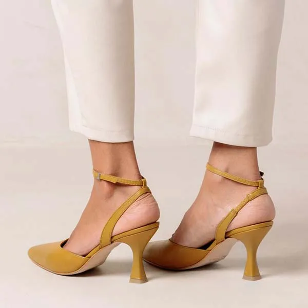 Cinderella Marigold | Leather pump