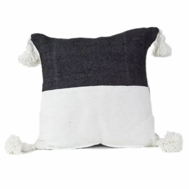 Moroccan PomPom Pillow Cover - Half White / Half Black - Blanco Y Negro